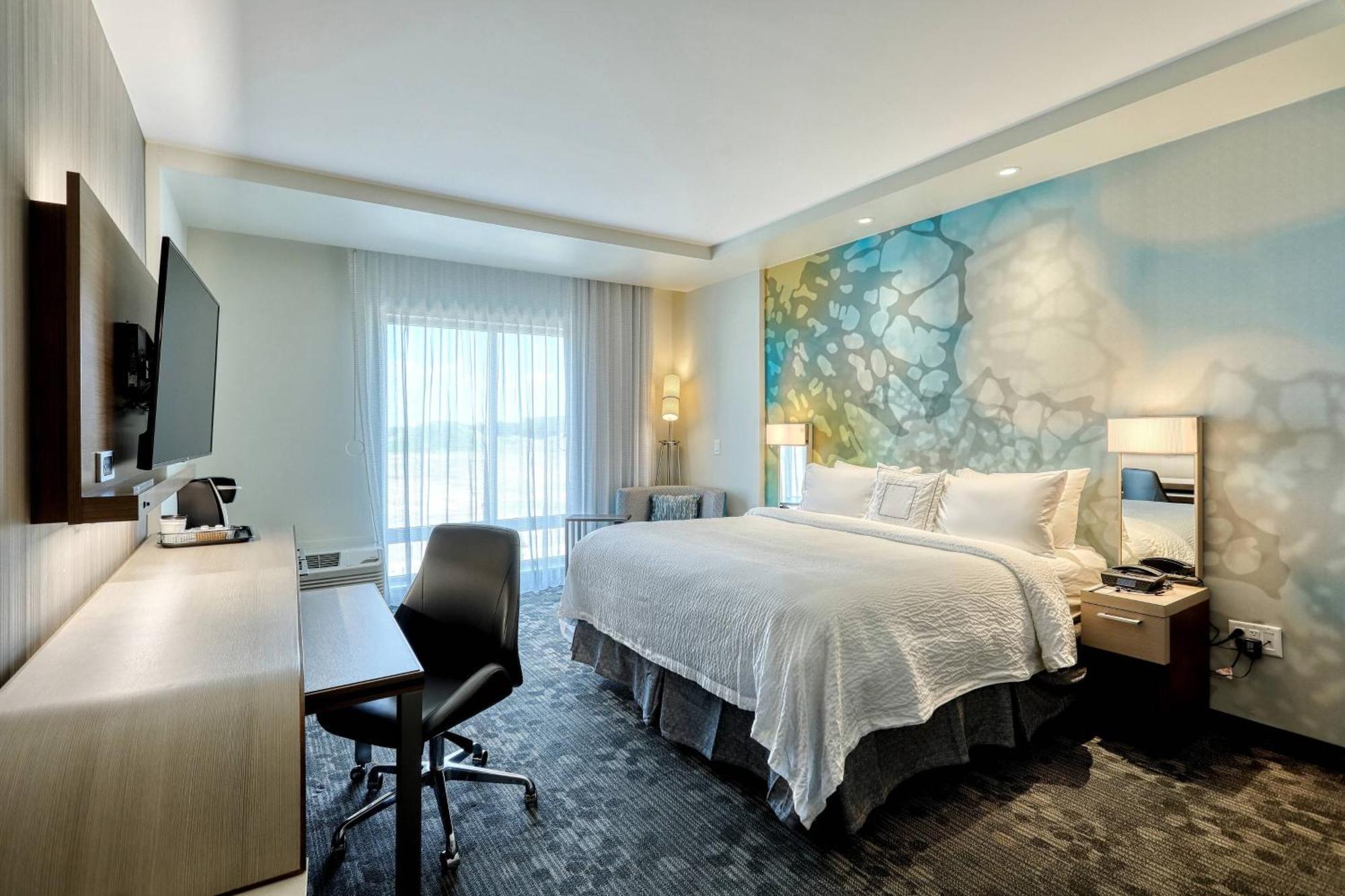 Courtyard By Marriott North Brunswick Hotel Exterior photo